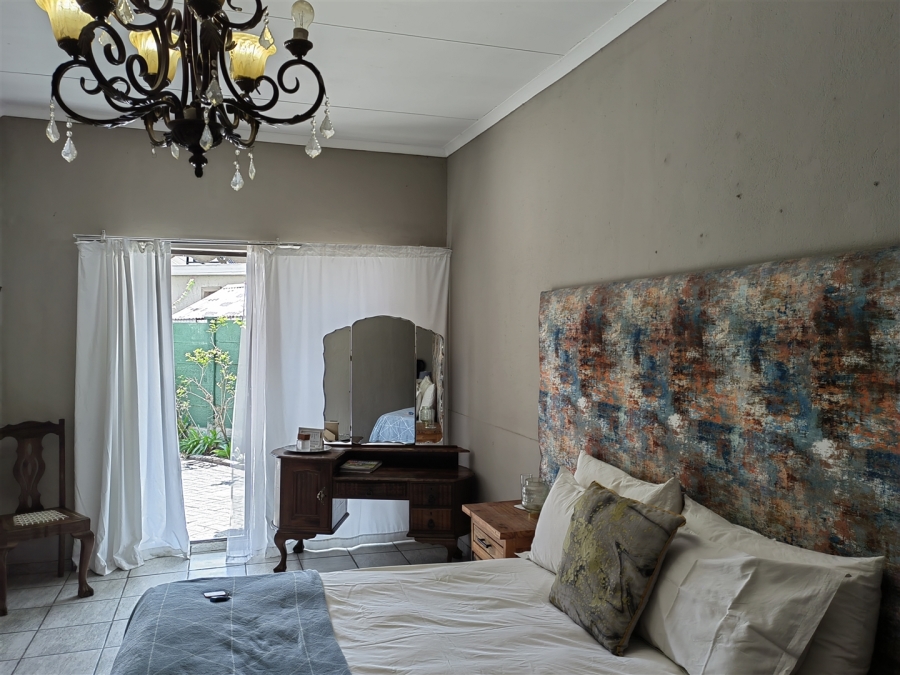 5 Bedroom Property for Sale in Parys Free State